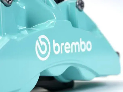 Brembo accelera verso un futuro sostenibile: pinze freno in alluminio riciclato