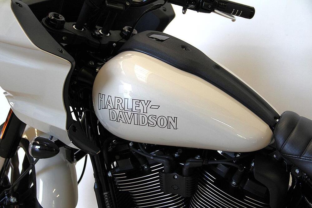 Harley-Davidson Low Rider ST (2022 - 24) (15)