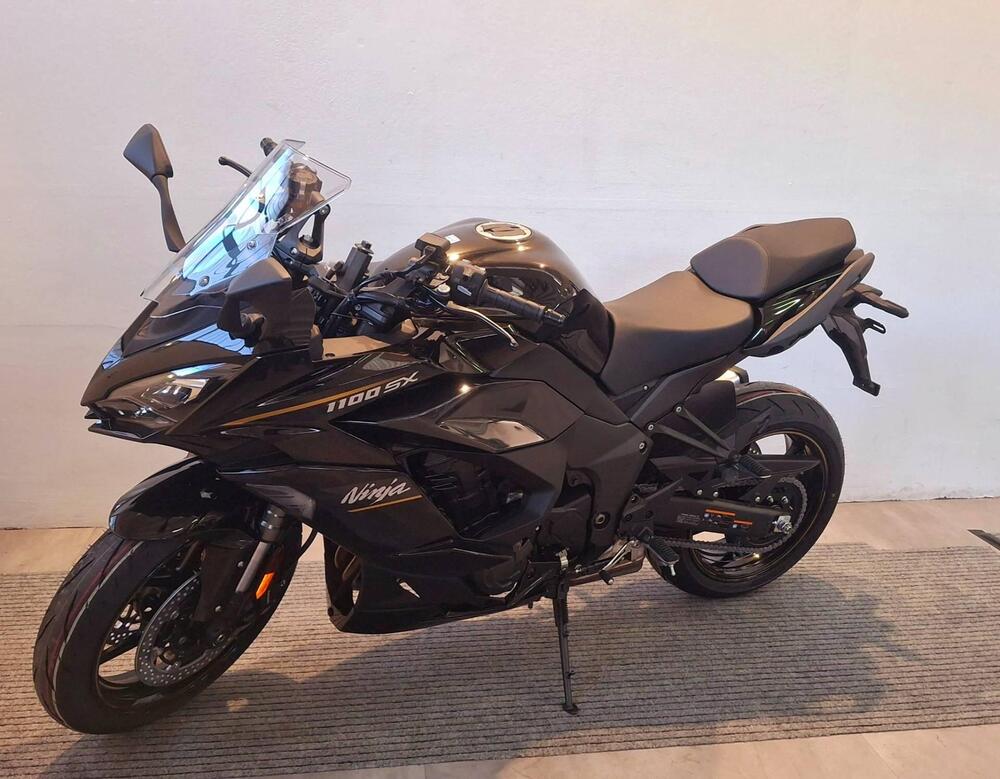 Kawasaki Ninja 1100 SX (2025 - 26) (2)