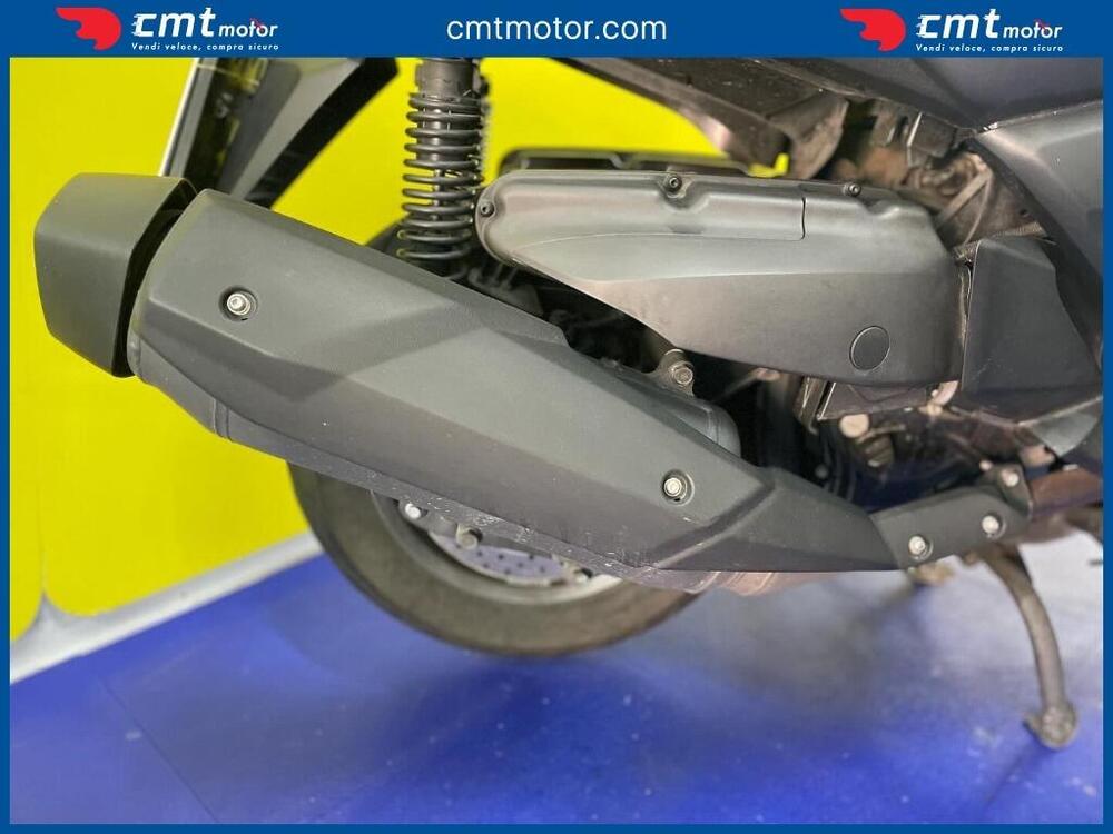 Yamaha X-Max 400 ABS (2017 - 20) (9)