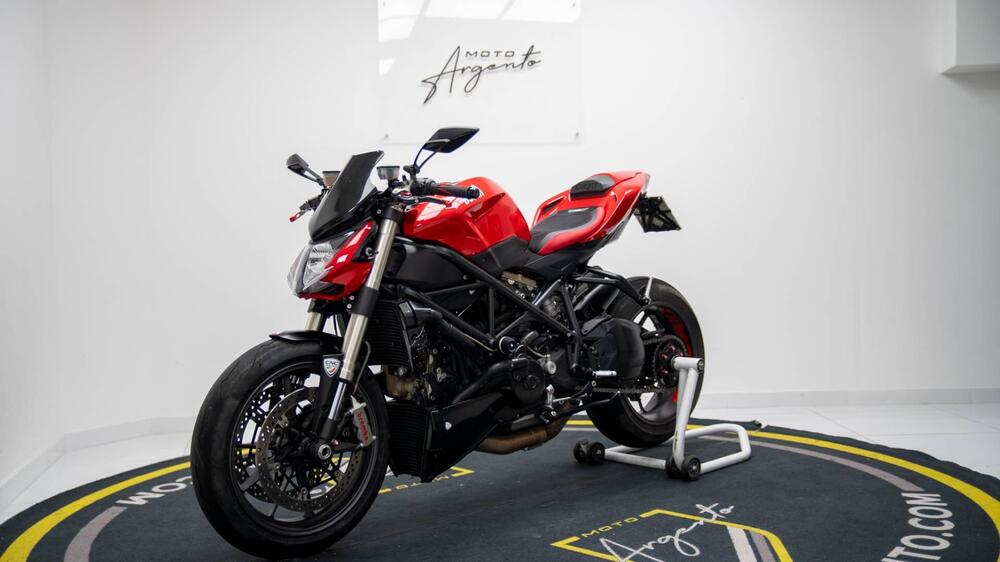 Ducati Streetfighter (2009 - 12) (3)
