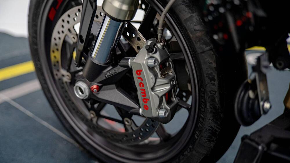 Ducati Streetfighter (2009 - 12) (17)