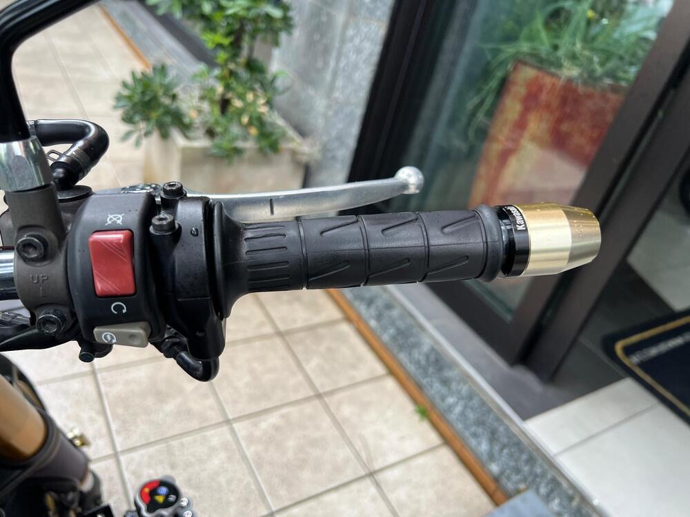 Kawasaki Z 900 RS SE (2022 - 25) (11)