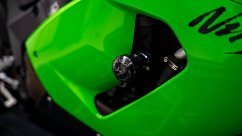 Kawasaki Ninja 636 ZX-6R (2005 - 06) (13)