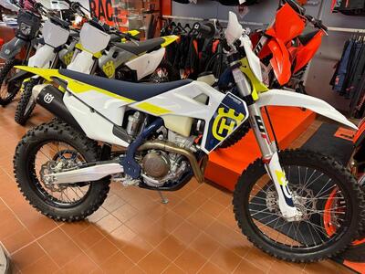Husqvarna FE 350 (2023) nuova