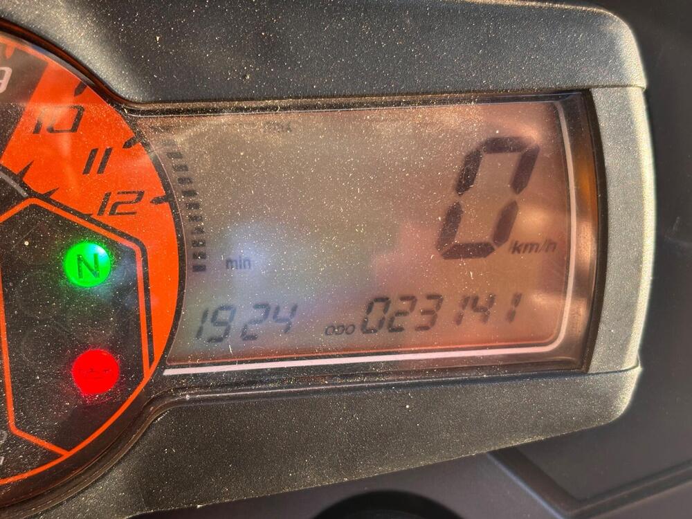 KTM 990 Supermoto R (2009 - 11) (9)