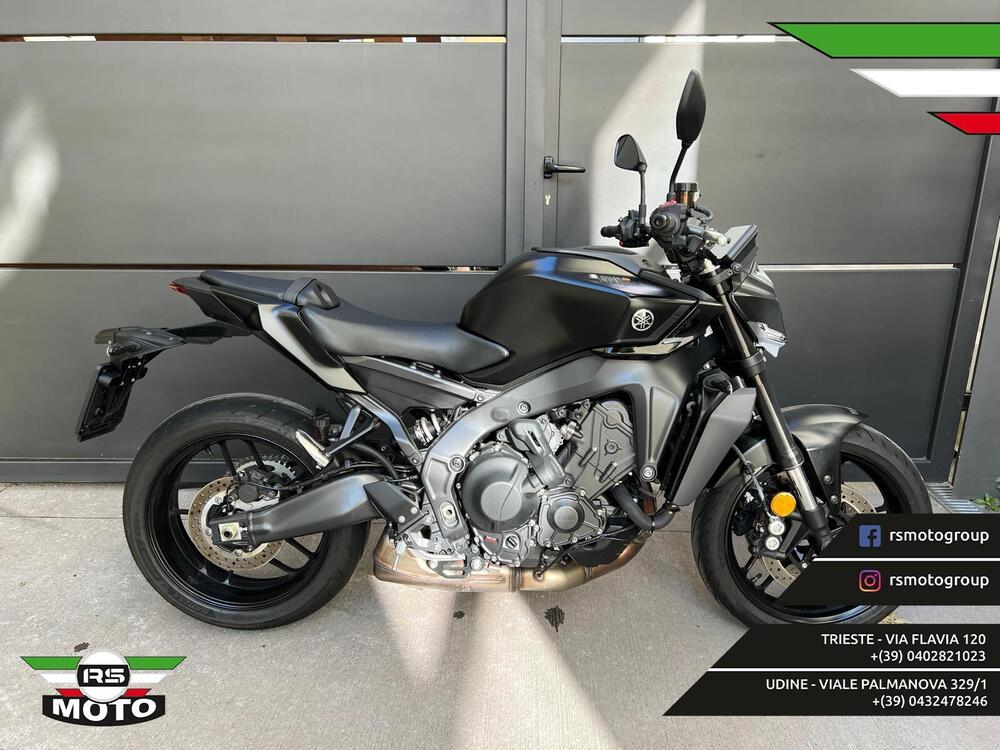 Yamaha MT-09 Y-AMT (2024 - 26) (2)