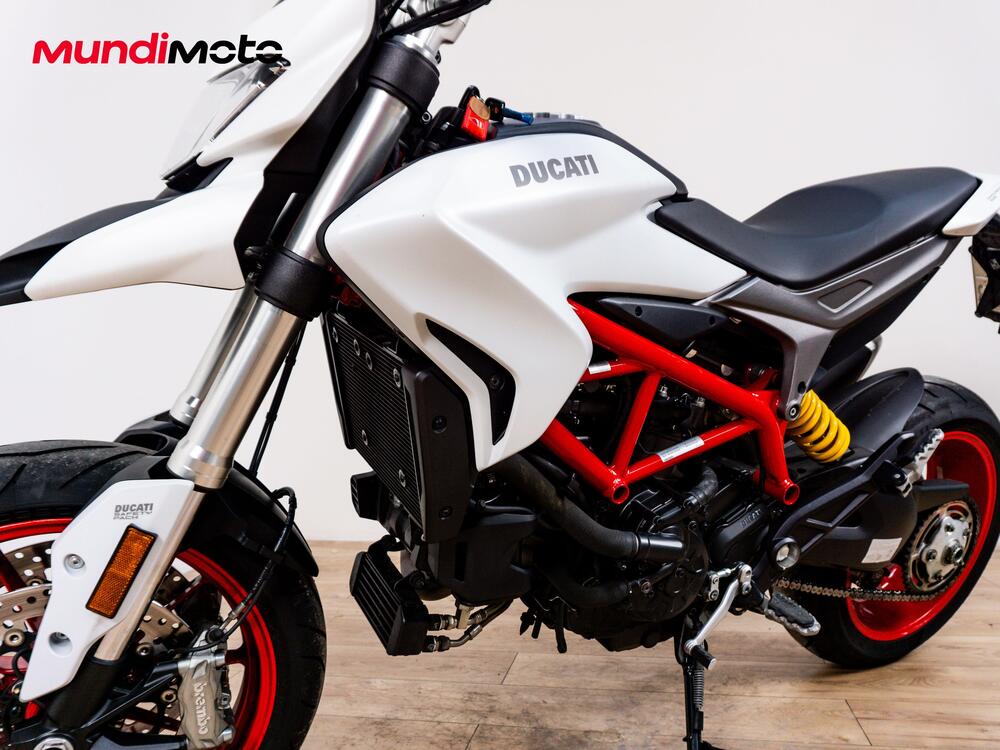 Ducati Hypermotard 939 (2016 - 18) (9)