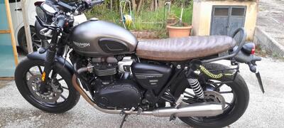 Triumph Street Twin 900 (2021 - 22) usata