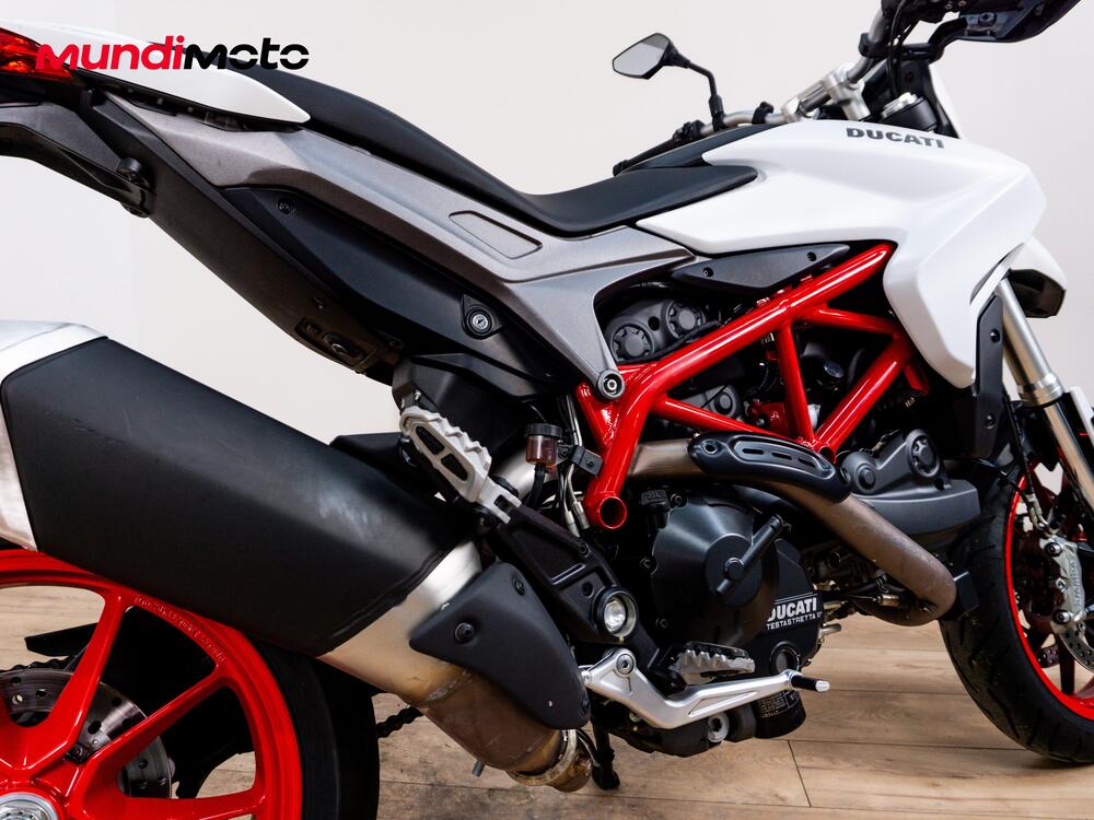 Ducati Hypermotard 939 (2016 - 18) (4)