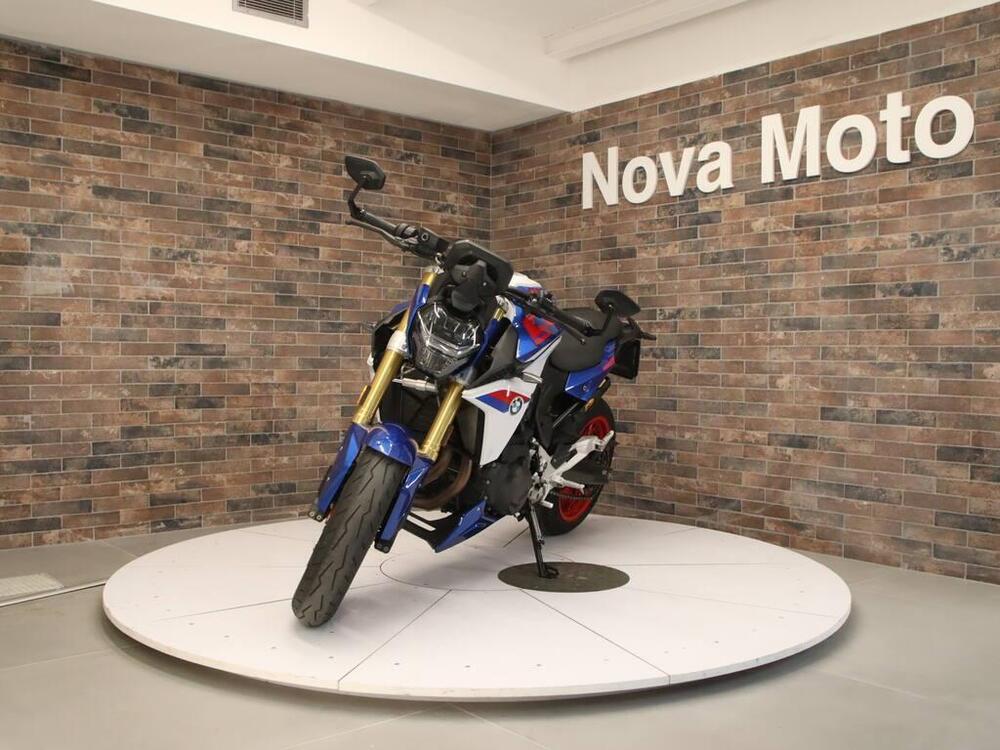 Bmw F 900 R (2025 - 26) (4)