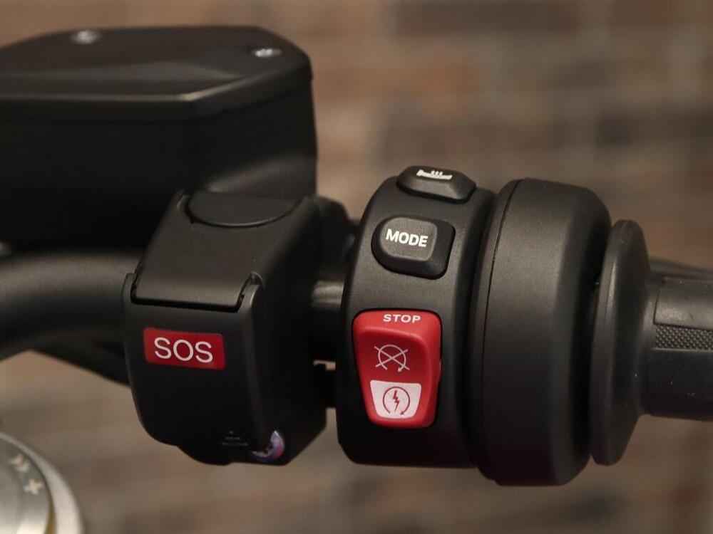 Bmw F 900 R (2025 - 26) (14)