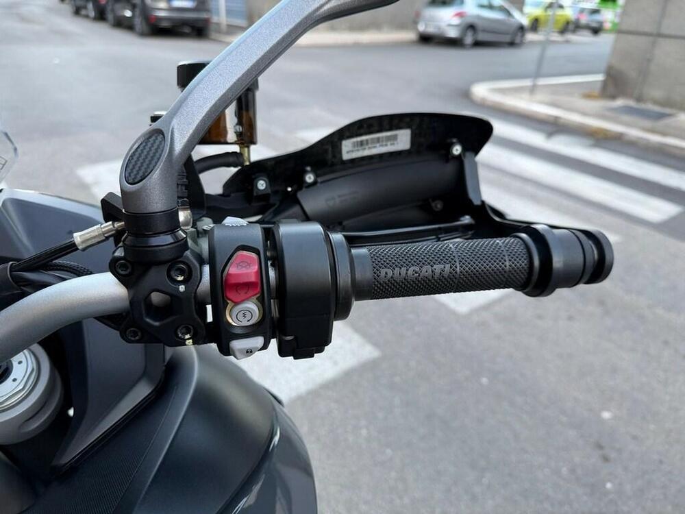 Ducati Multistrada V2 S (2022 - 24) (14)