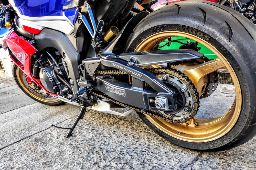 Honda CBR 1000 RR Fireblade (2006 - 07) (15)