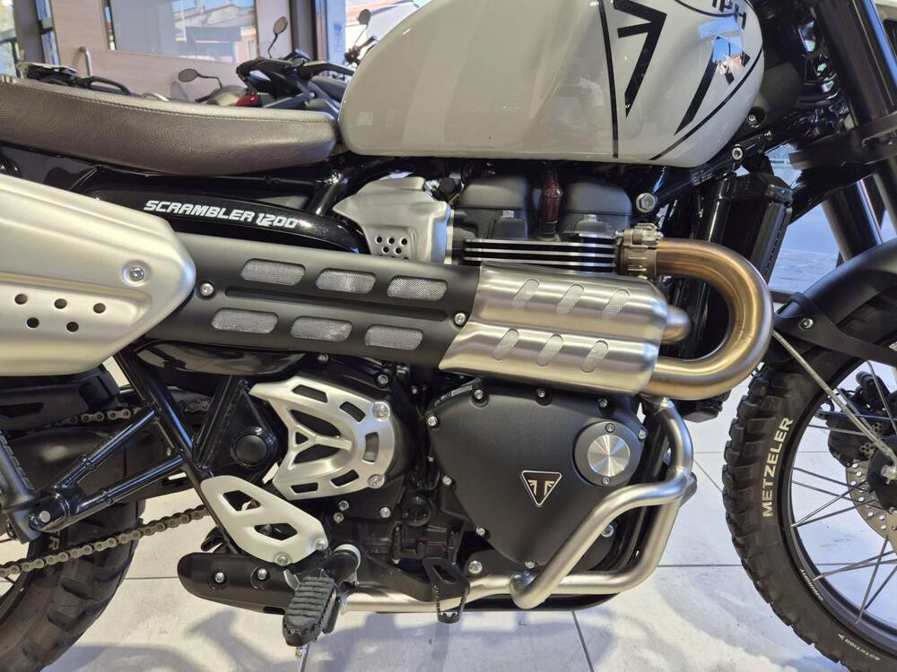 Triumph Scrambler 1200 X (2024 - 26) (14)