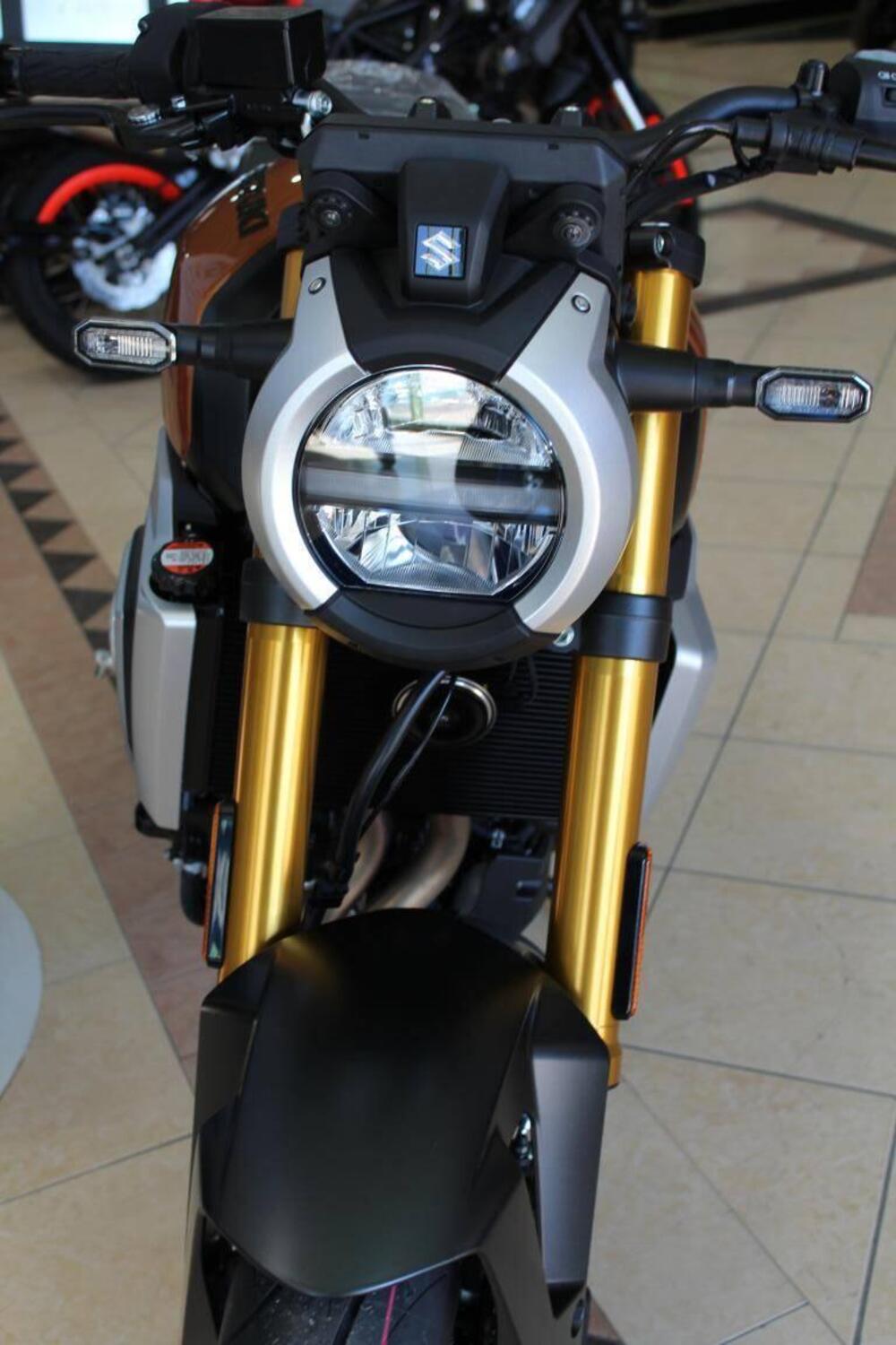 Suzuki GSX-8T (2025 - 26) (8)