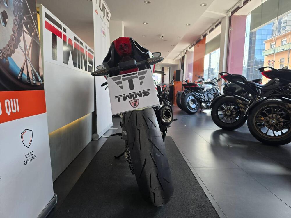 MV Agusta F3 800 RC (2022 - 25) (7)