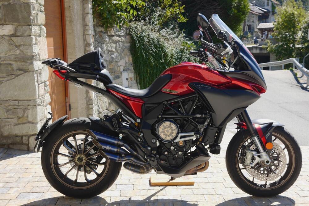 MV Agusta Turismo Veloce 800 Lusso SCS (2021 - 25)