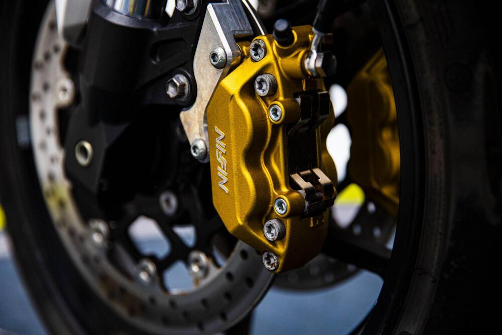 Kawasaki Z 750 (2007 - 14) (12)