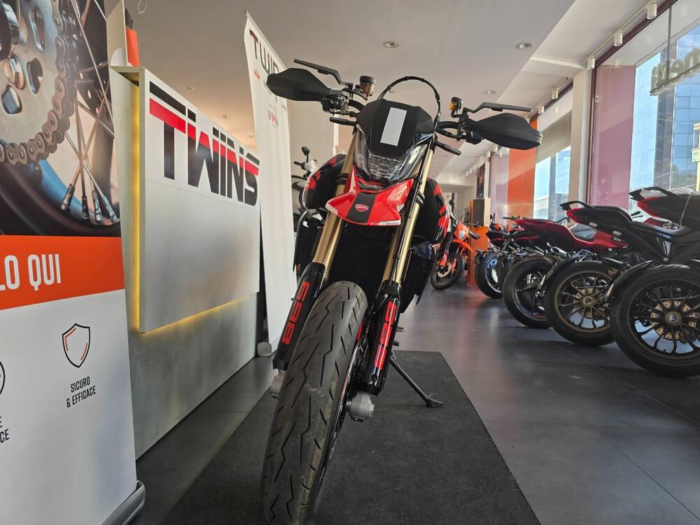Ducati Hypermotard 698 Mono RVE (2024 - 26) (3)