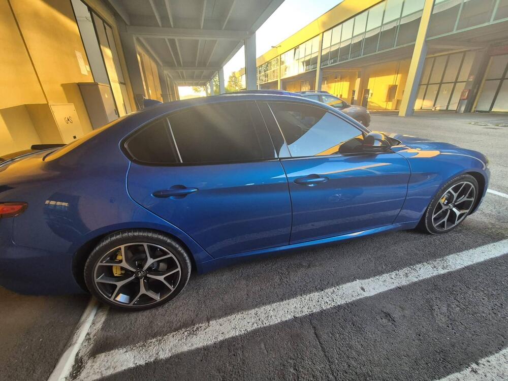 Alfa Romeo Giulia usata a Modena (3)