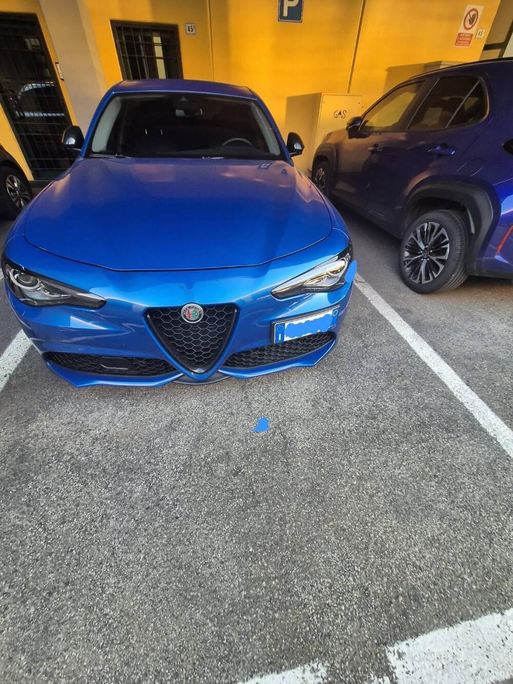 Alfa Romeo Giulia usata a Modena (4)