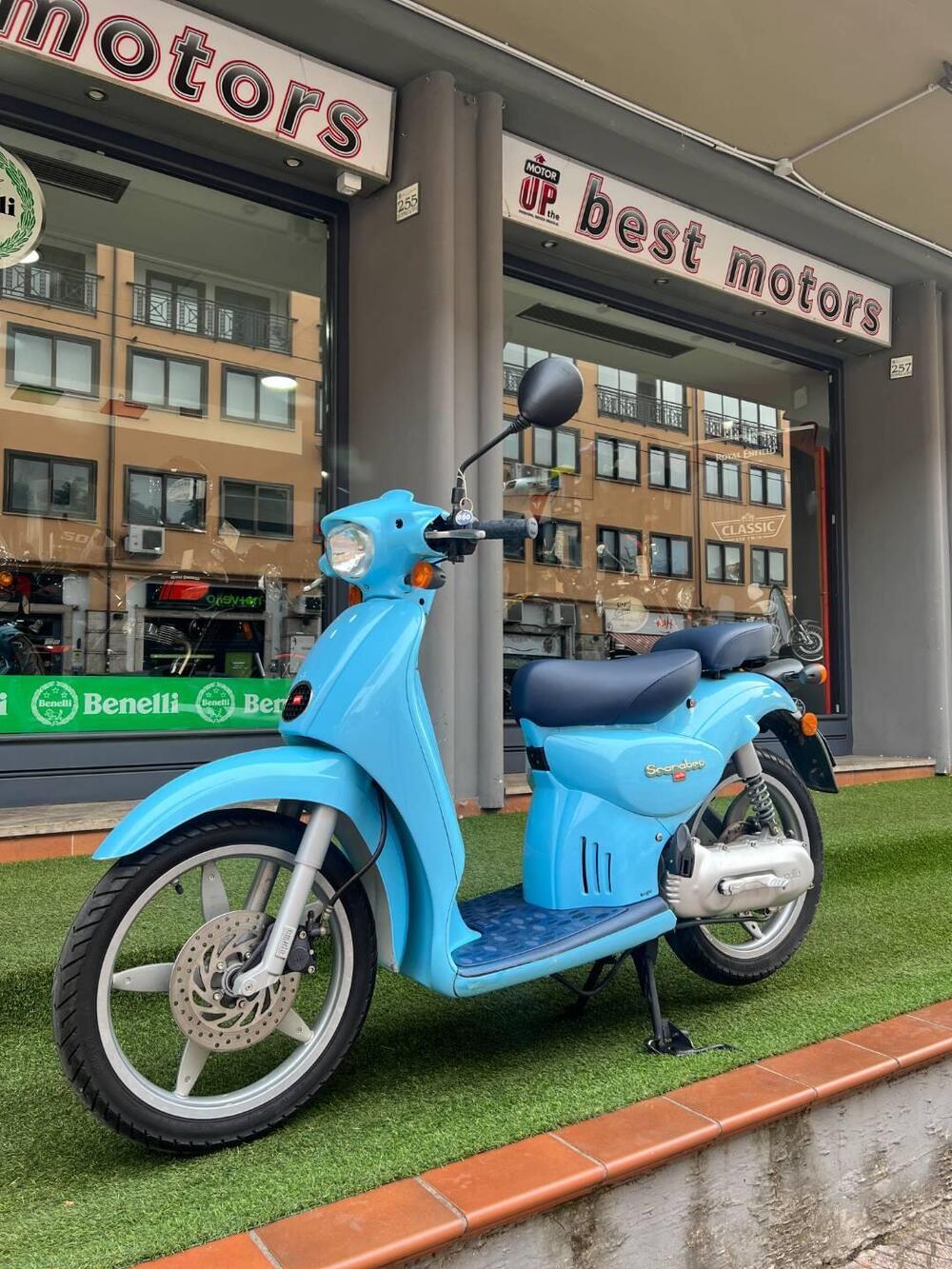 Aprilia Scarabeo 50 I.E Ditech (2001 - 04) (10)