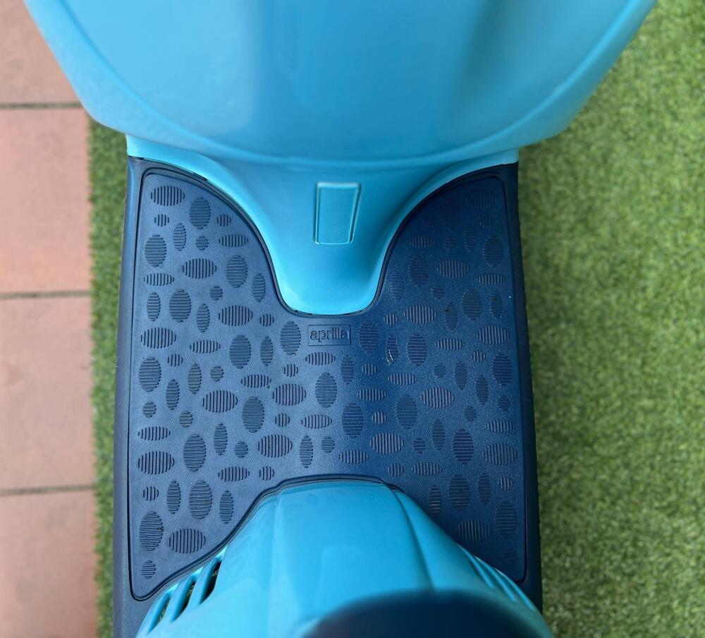 Aprilia Scarabeo 50 I.E Ditech (2001 - 04) (18)