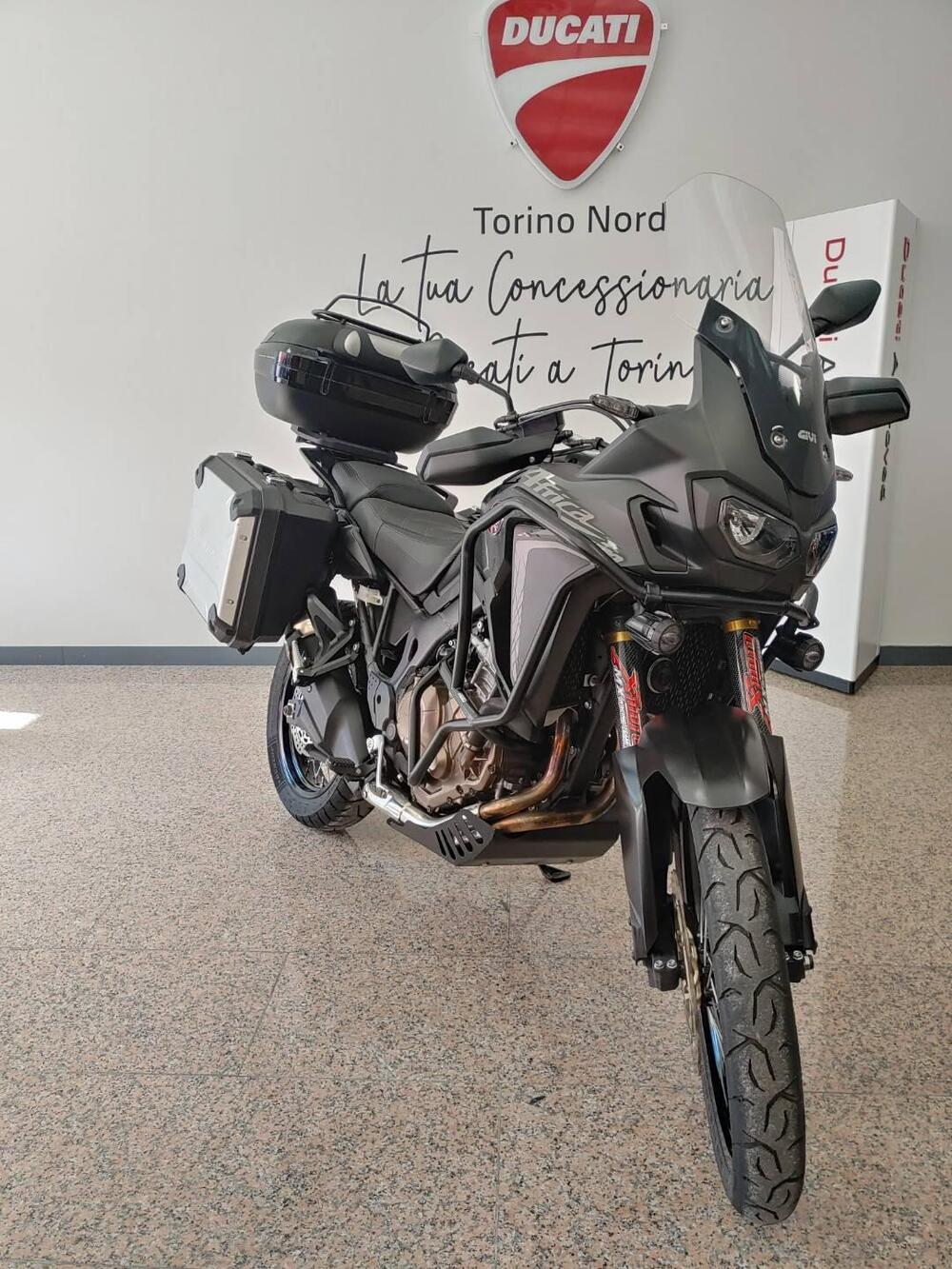 Honda Africa Twin CRF 1000L ABS (2016 - 17) (2)