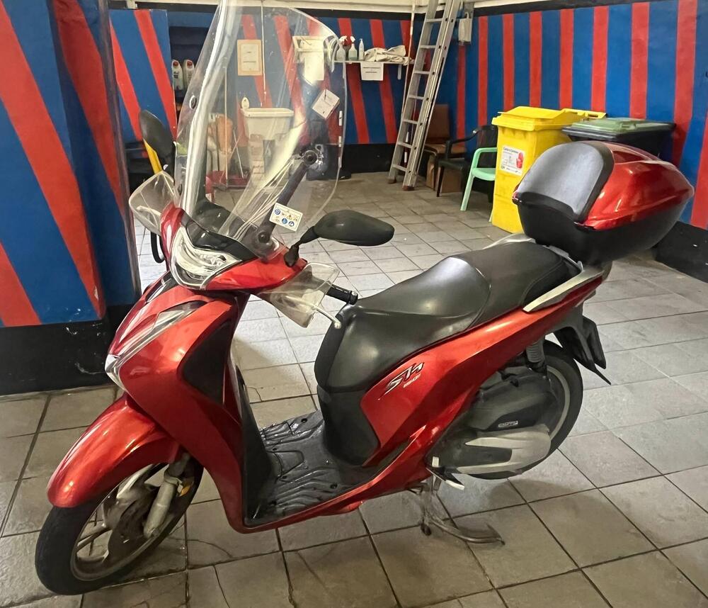 Honda SH 150 i (2017 - 19) (4)