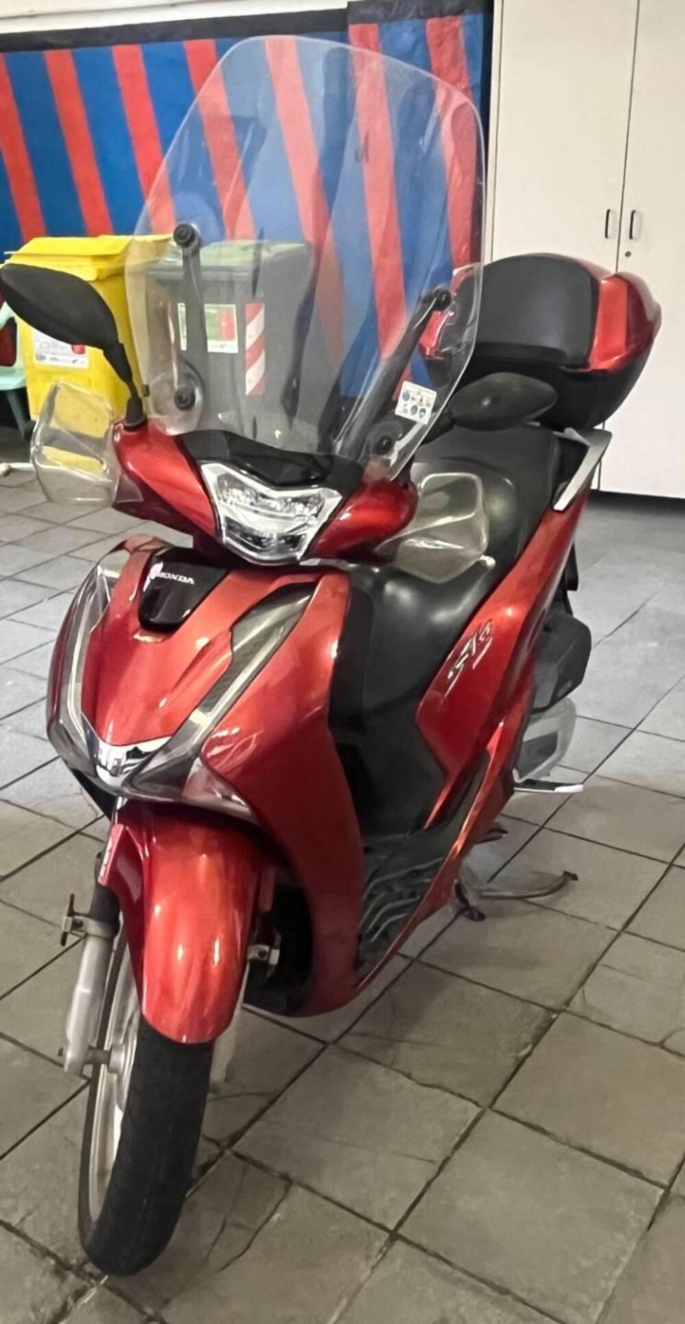 Honda SH 150 i (2017 - 19) (9)