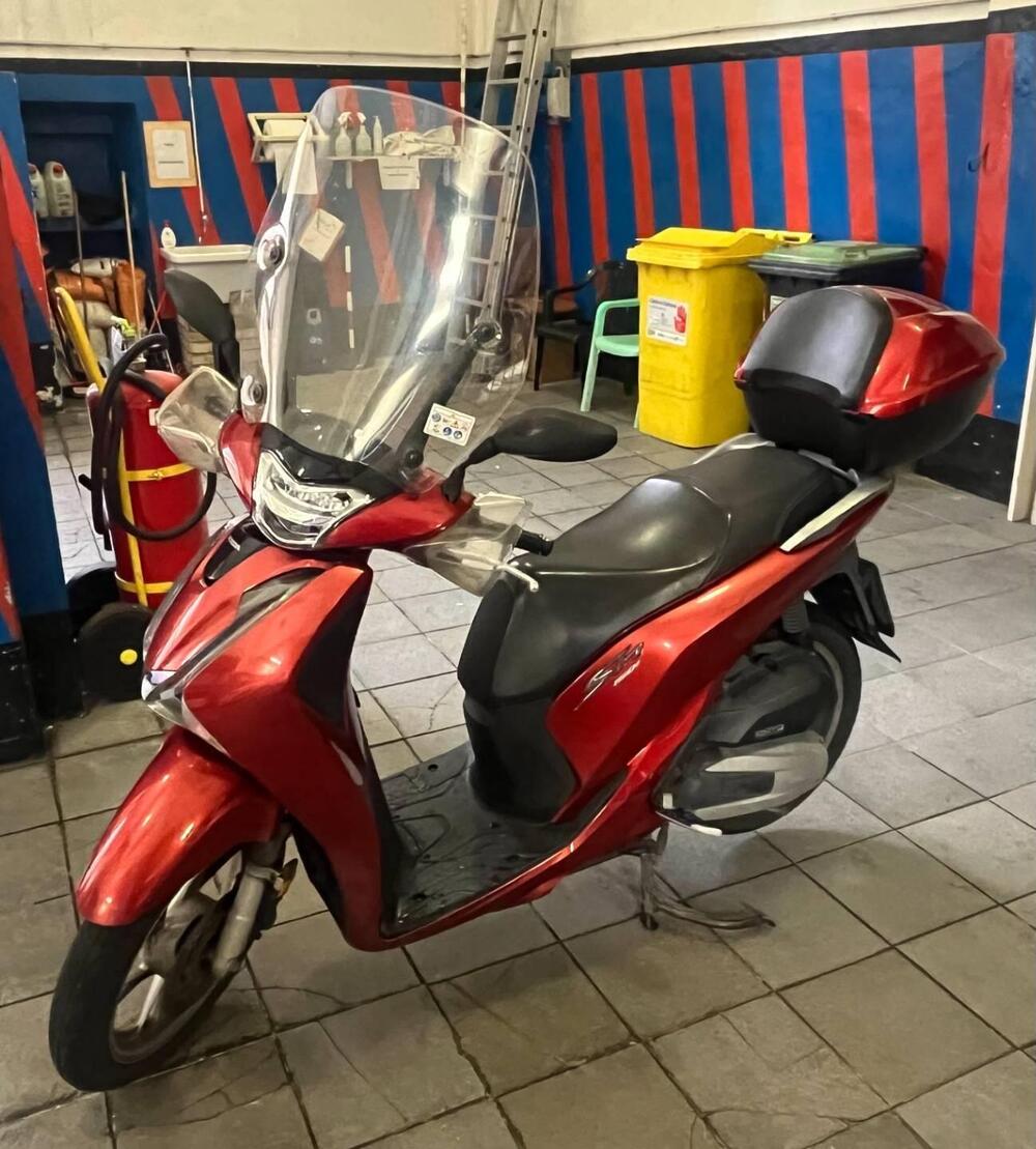 Honda SH 150 i (2017 - 19) (10)