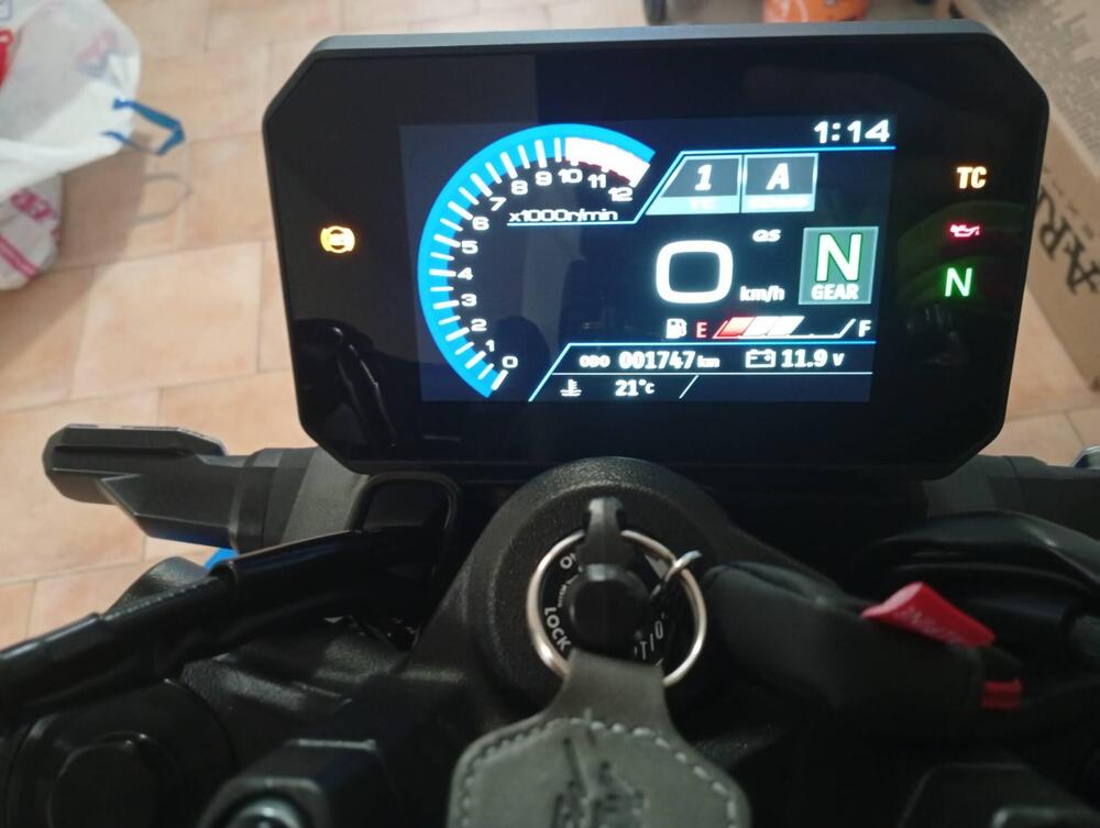 Suzuki GSX-8S (2025) (5)