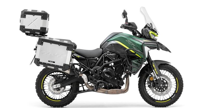 Benelli conferma la promo valigie: tris incluso sulle TRK fino a dicembre 2025