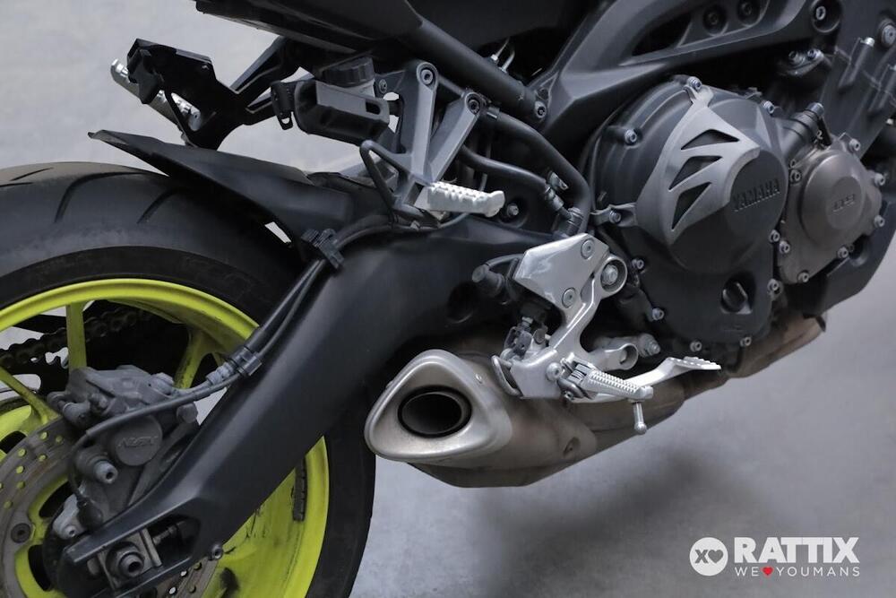 Yamaha MT-09 ABS (2016) (7)