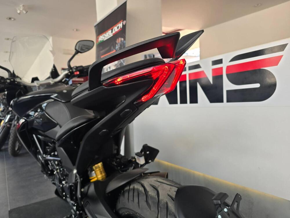 MV Agusta Turismo Veloce 800 R (2023 - 26) (9)