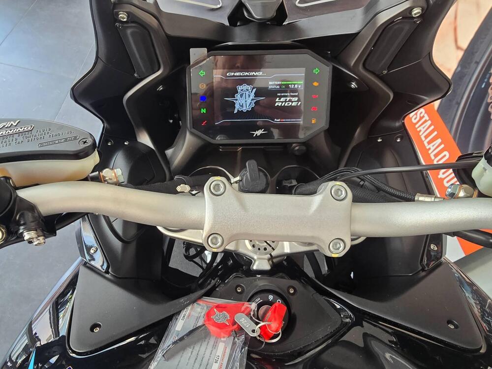 MV Agusta Turismo Veloce 800 R (2023 - 26) (12)