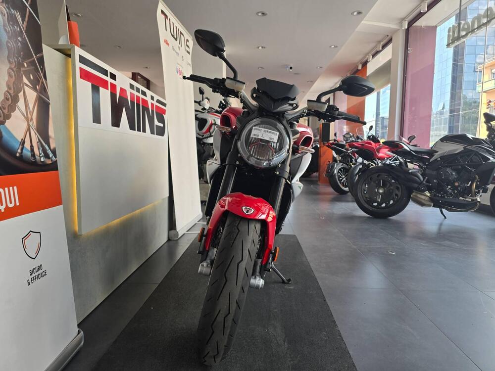 MV Agusta Brutale 800 RR Ottantesimo (2025 - 26) (3)