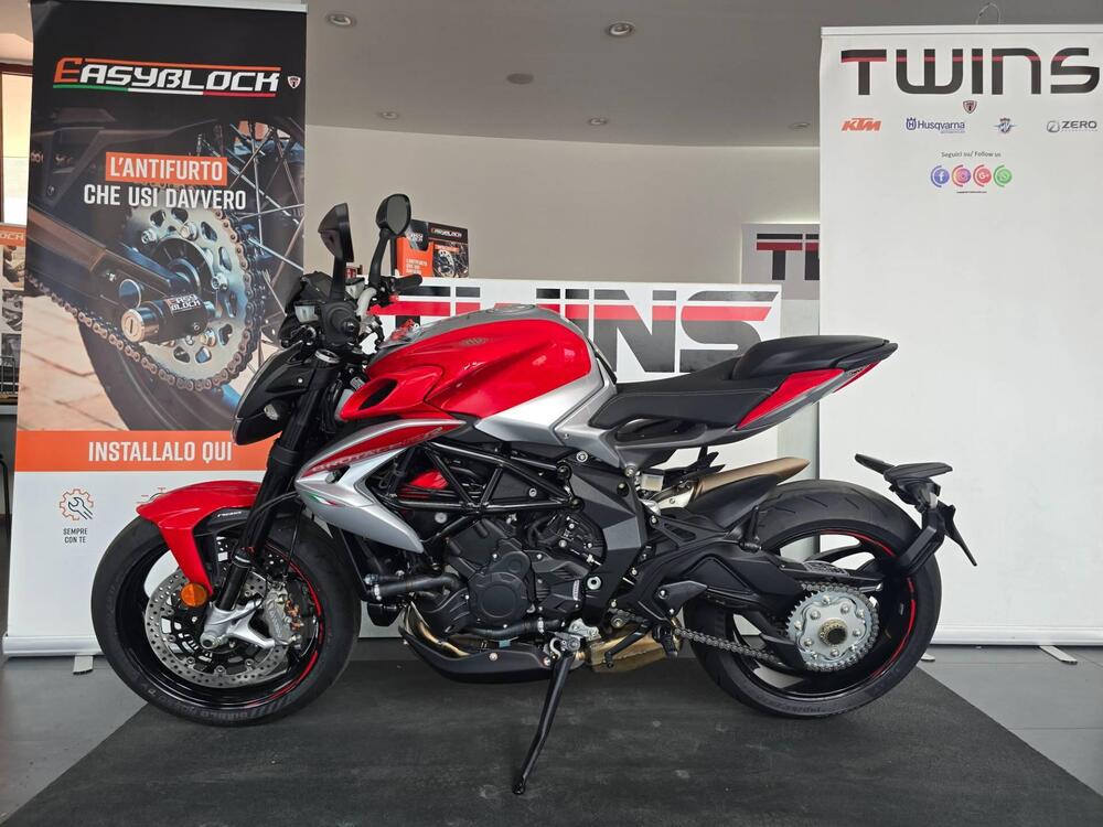MV Agusta Brutale 800 RR Ottantesimo (2025 - 26) (5)