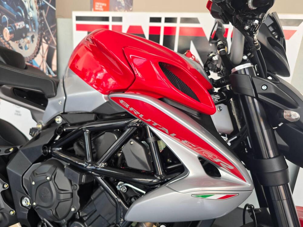 MV Agusta Brutale 800 RR Ottantesimo (2025 - 26) (11)