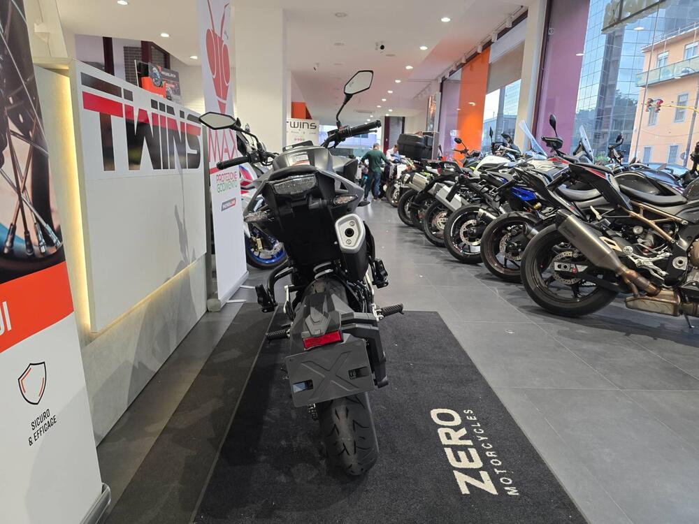 CFMOTO 125NK (2025 - 26) (7)