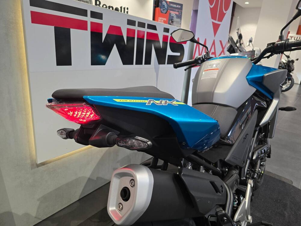 CFMOTO 125NK (2025 - 26) (14)