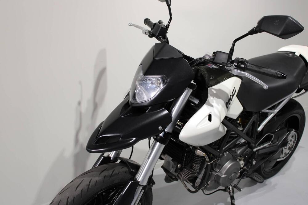 Ducati Hypermotard 796 (2012) (8)