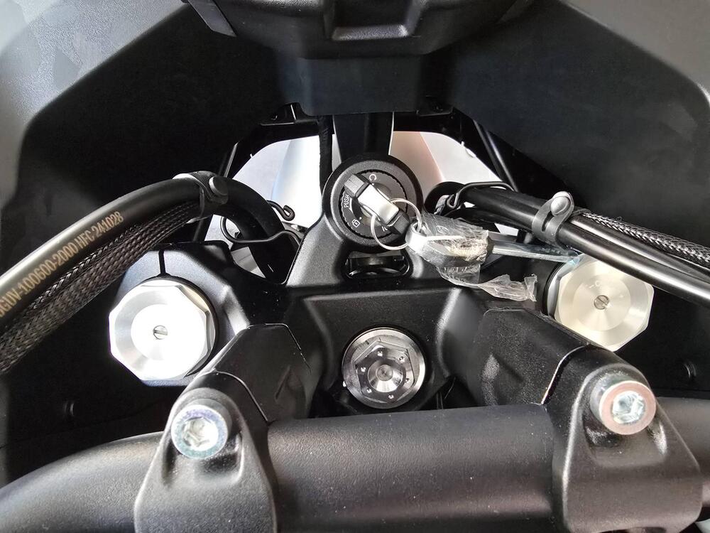 CFMOTO 700MT Adventure (2025 - 26) (10)