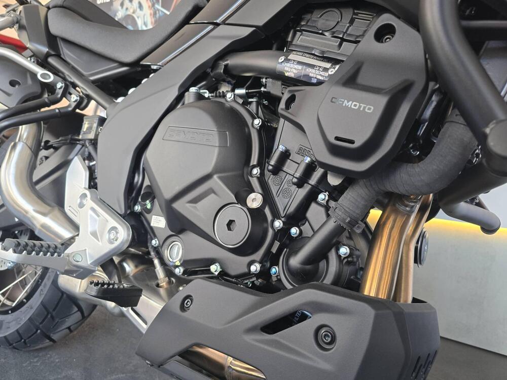 CFMOTO 700MT Adventure (2025 - 26) (14)