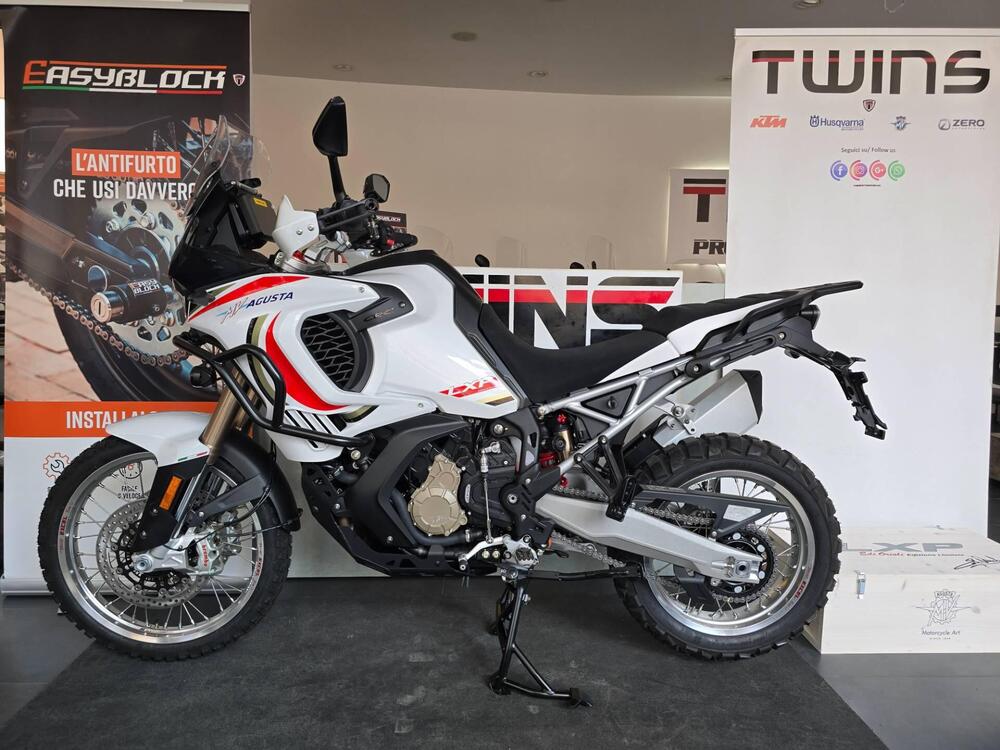 MV Agusta LXP Orioli (2024 - 26) (5)