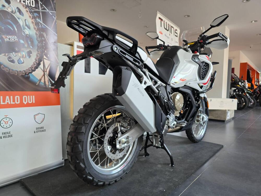 MV Agusta LXP Orioli (2024 - 26) (8)