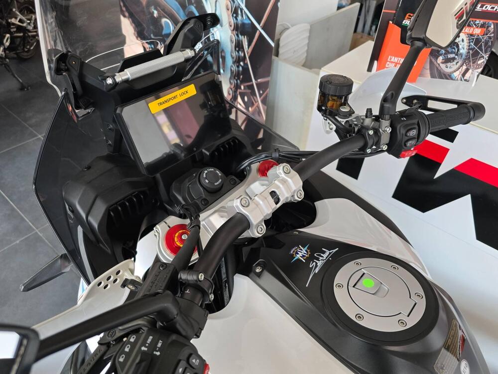 MV Agusta LXP Orioli (2024 - 26) (12)