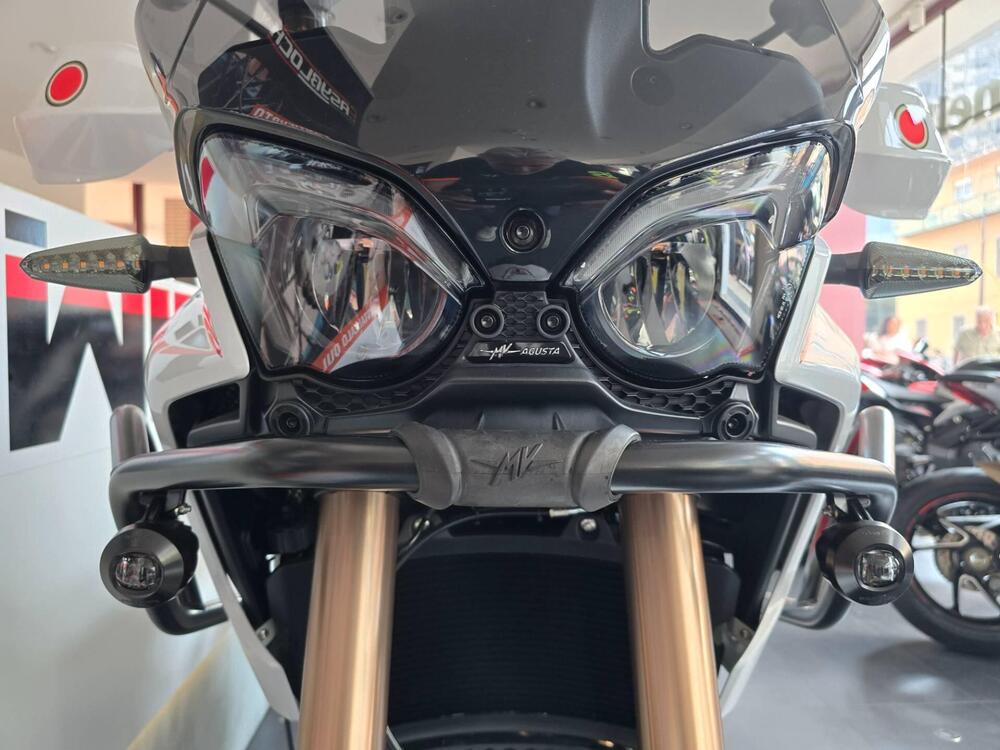 MV Agusta LXP Orioli (2024 - 26) (15)