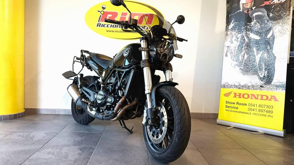 Benelli Leoncino 500 (2021 - 25) (3)